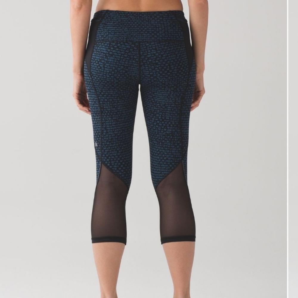 Lululemon Free Runner Crop (19")